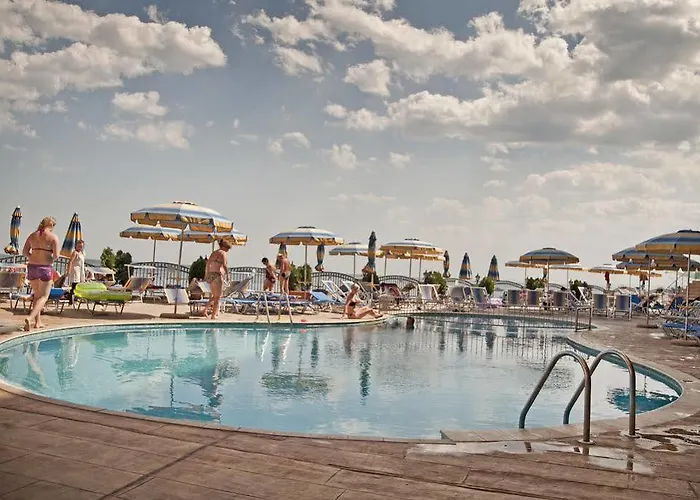 Διαμέρισμα Complex Mirage Of *